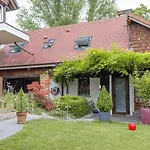 Quiet Private - Personal Welcome - Basel *
